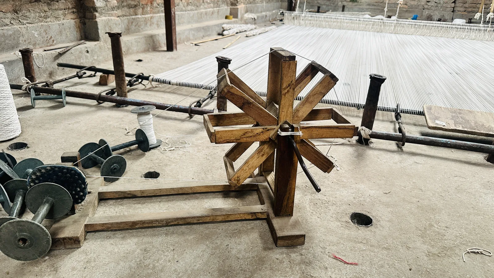 Flatweave looms at PiHue, Bhadohi — the workhorses of dhurrie production