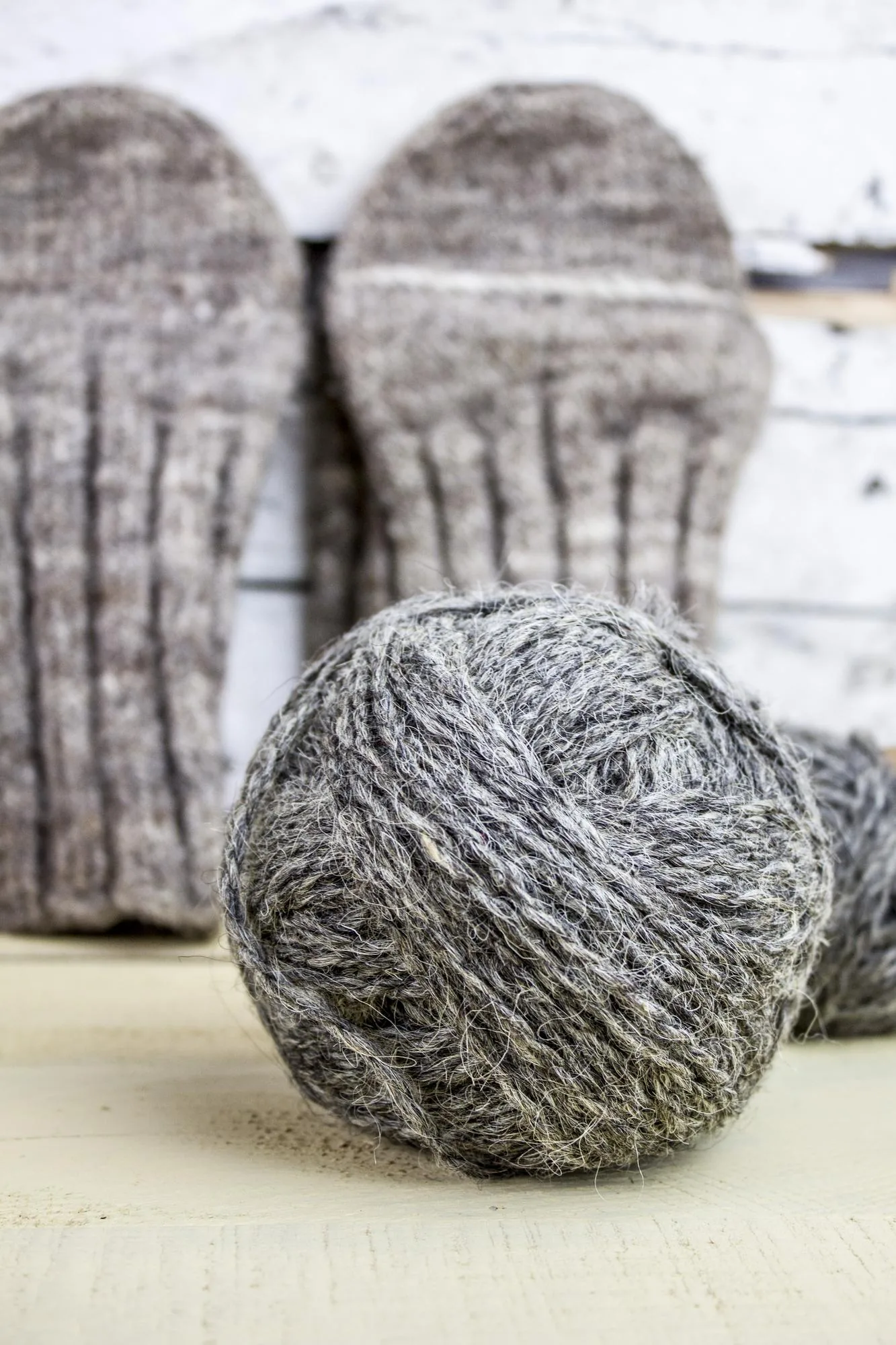 Natural undyed wool yarn ready to weave